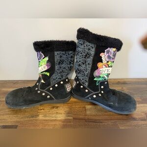 vintage Ed Hardy suede faux fur-lined boots. tattoo graphics. stud details.
